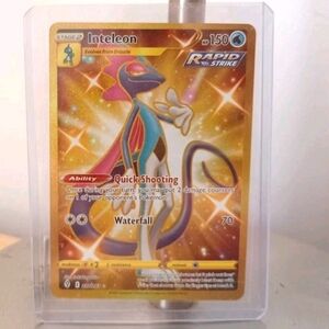 Inteleon 227/203 Gold Holo Secret Rare Full Art Pokemon Evolving Skies NM